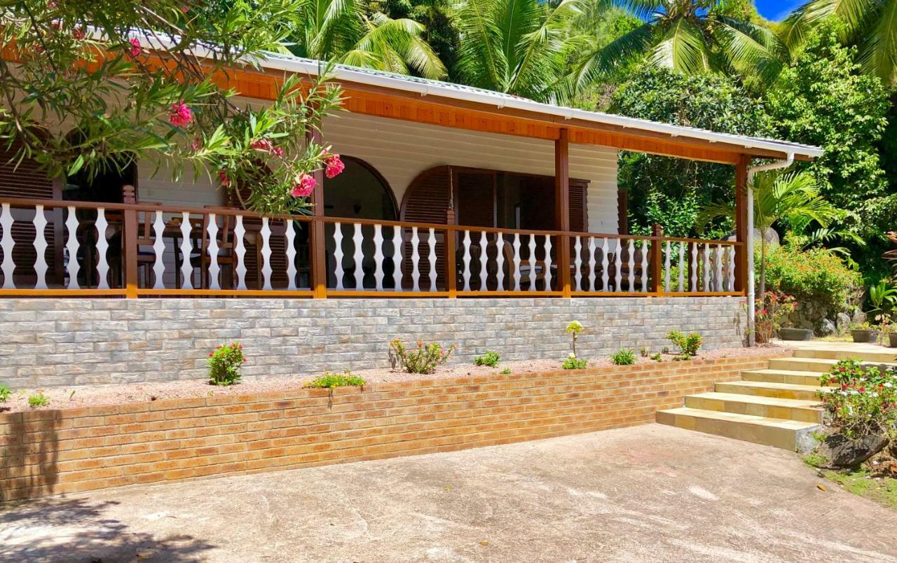 Le Grand Bleu Villas Baie Sainte Anne Exterior foto