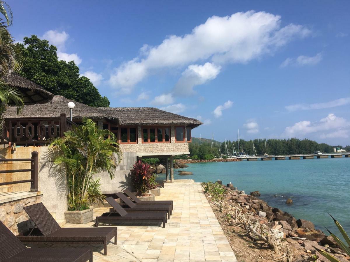 Le Grand Bleu Villas Baie Sainte Anne Exterior foto