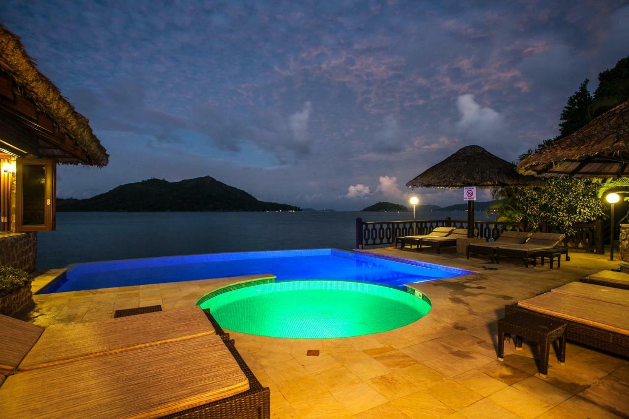 Le Grand Bleu Villas Baie Sainte Anne Exterior foto