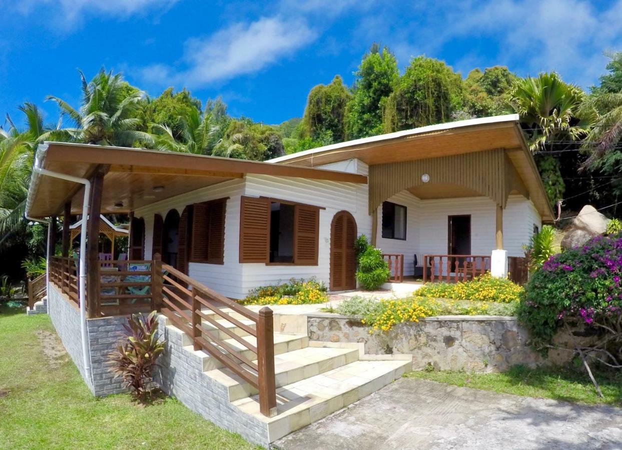 Le Grand Bleu Villas Baie Sainte Anne Exterior foto